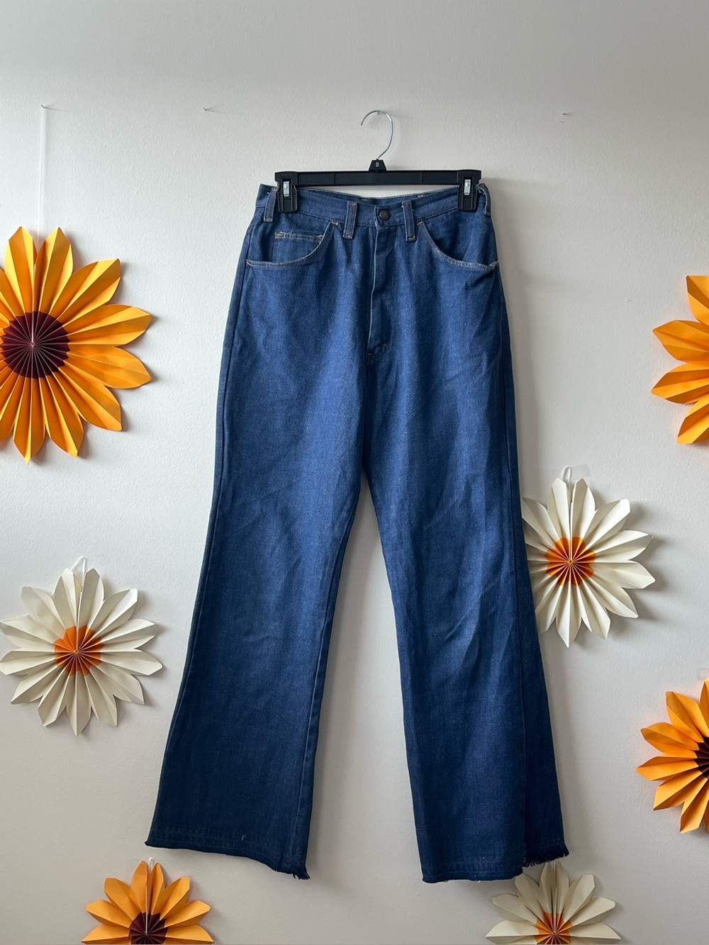 Women's Vintage Wide Leg Jeans in Blue Size 2
